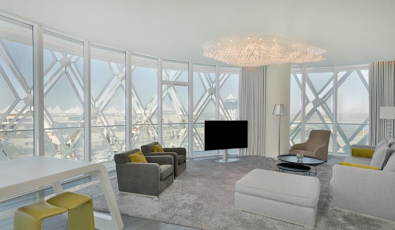 W ABU DHABI - WOW SUITE RACE GRID VIEW